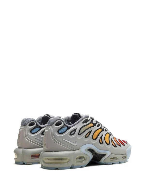 
                      
                        Air Max Plus Drift sneakers
                      
                    