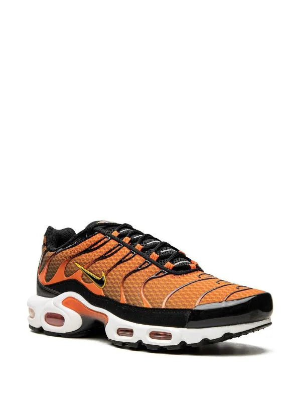 Air Max Plus "Safety Orange/University Gold"